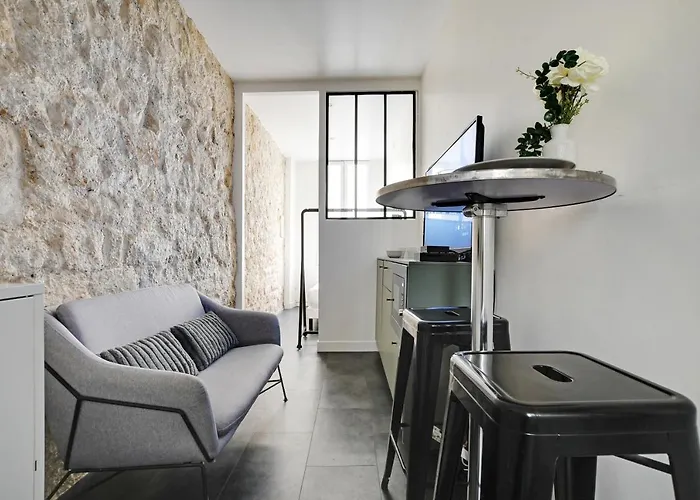 Apartment Authentic - 2p - Canal Saint-martin *