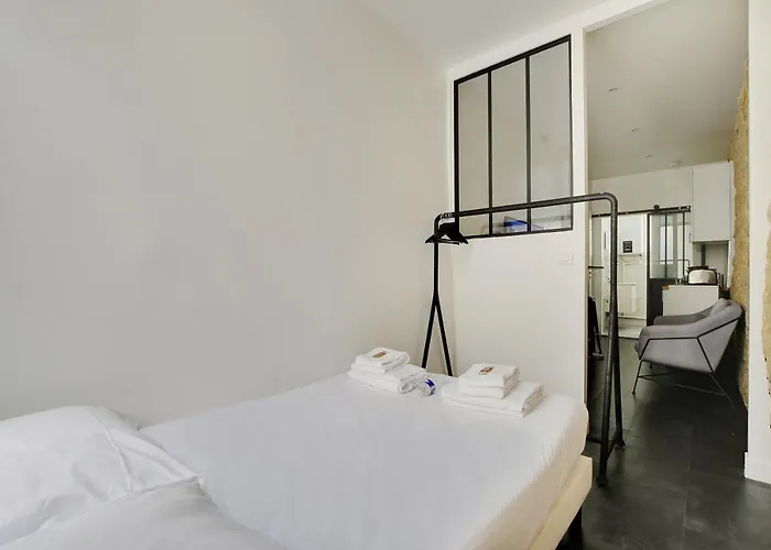 Authentic - 2p - Canal Saint-martin Apartment Paris